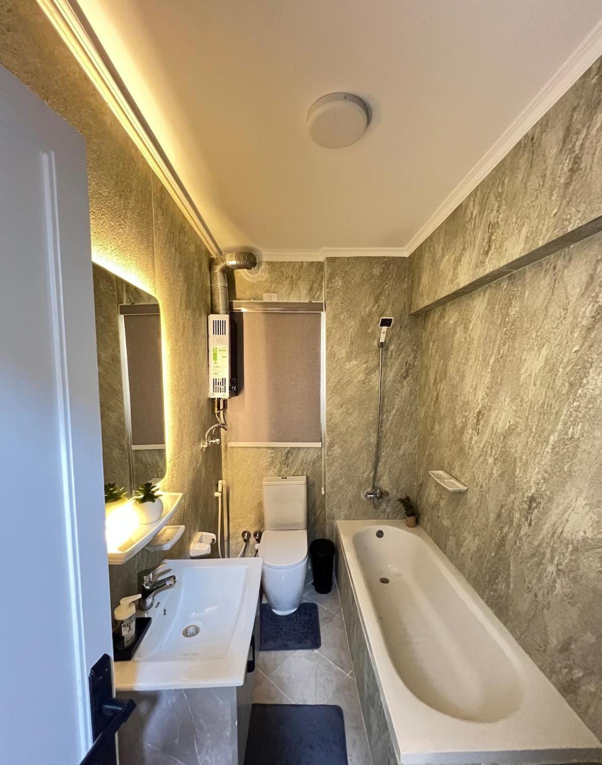 Chill Vibes 3 Bedroom In Rehab * Cairo