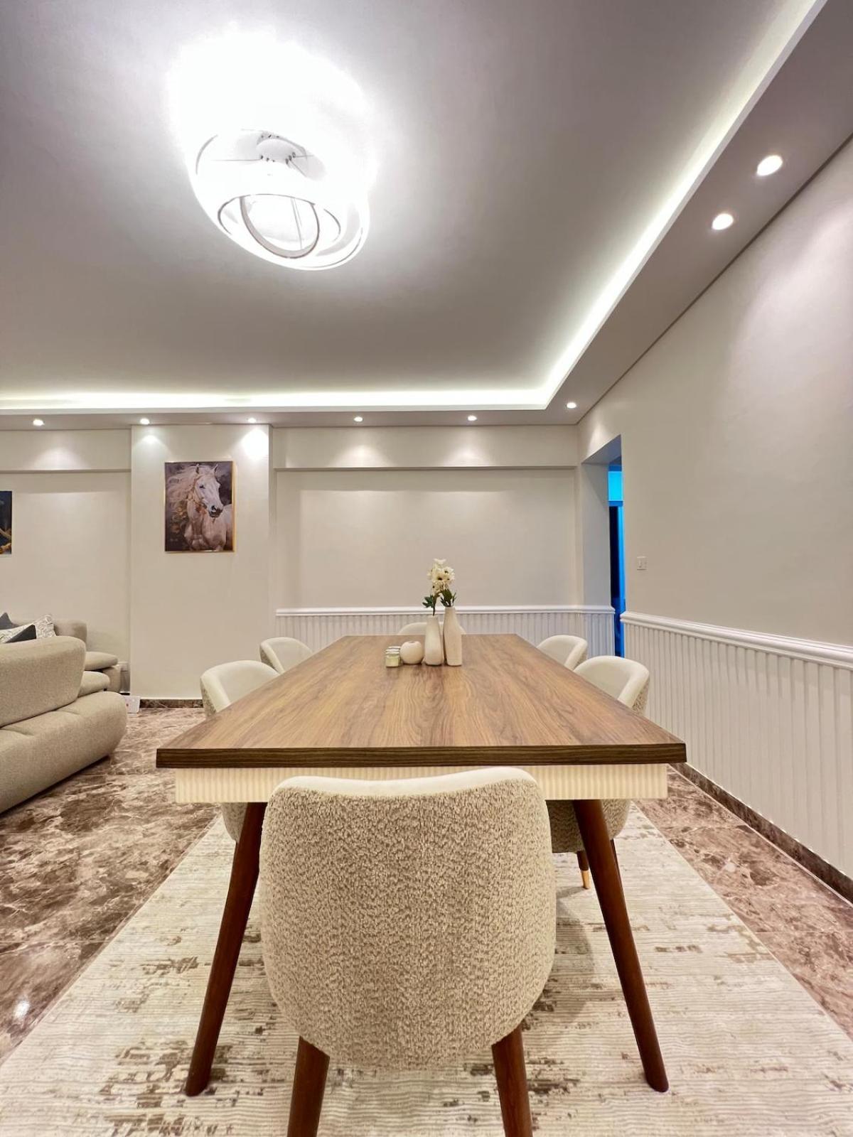 Chill Vibes 3 Bedroom In Rehab Apartment Cairo