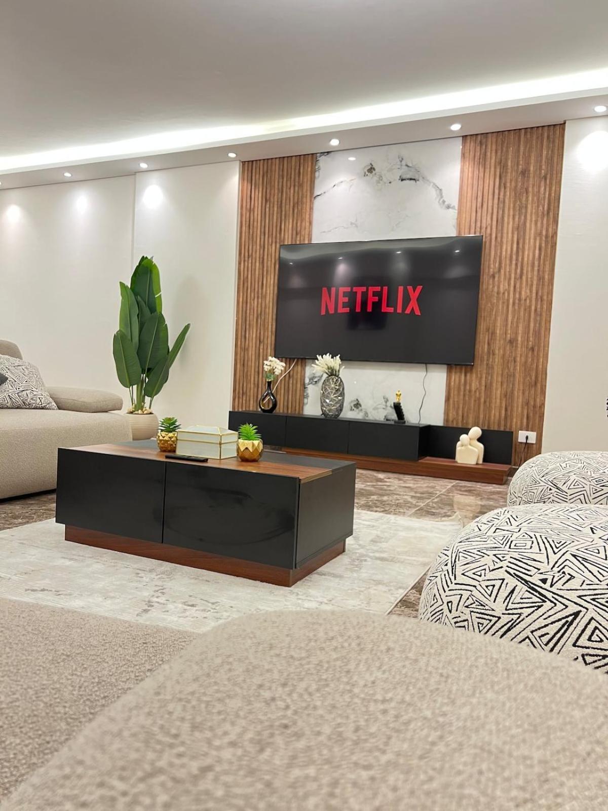 Chill Vibes 3 Bedroom In Rehab Apartment Cairo